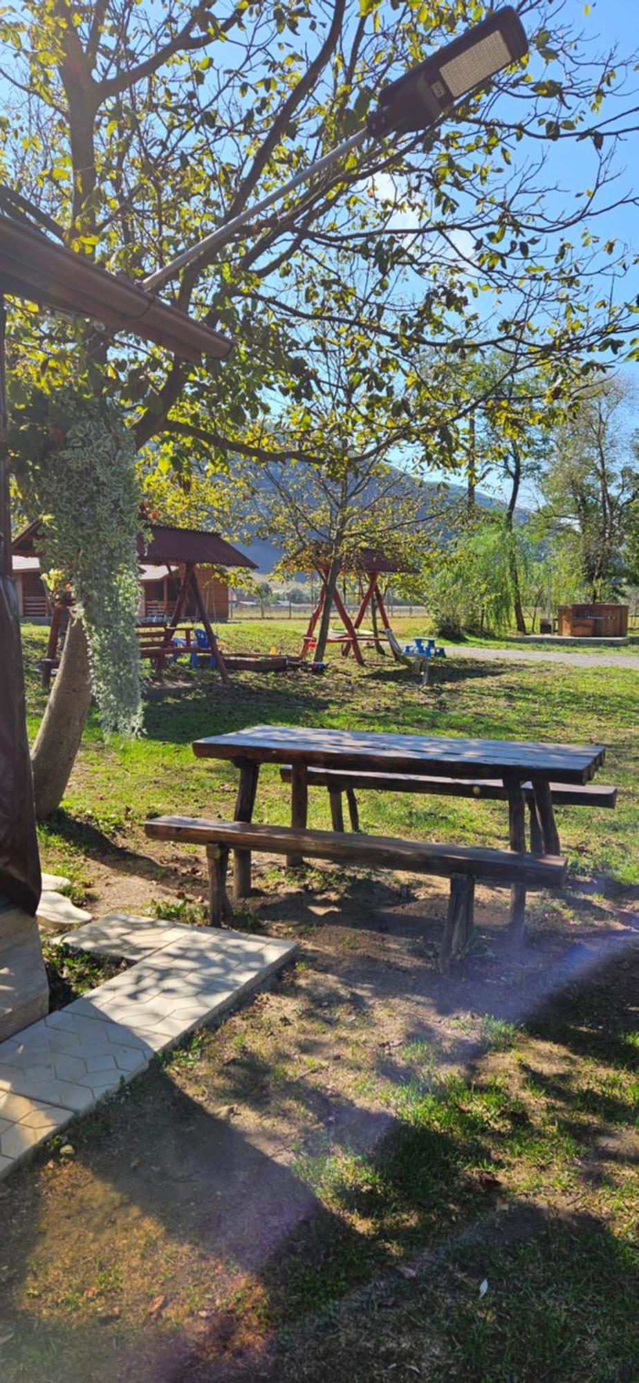 Casute Zavoi Bulz Villa Bagian luar foto